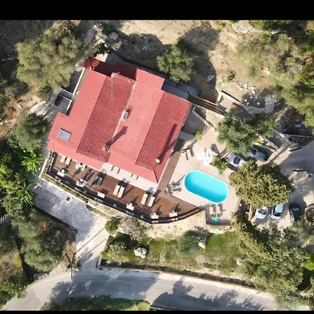 Seven Keys House *